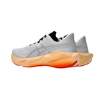Novablast 6 Men Running White 1011C243-102