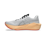 Novablast 6 Men Running White 1011C243-102