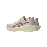 Novablast 6 Men Running Beige 1011C243-700
