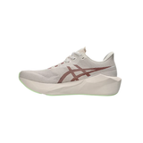 Novablast 6 Men Running Beige 1011C243-700