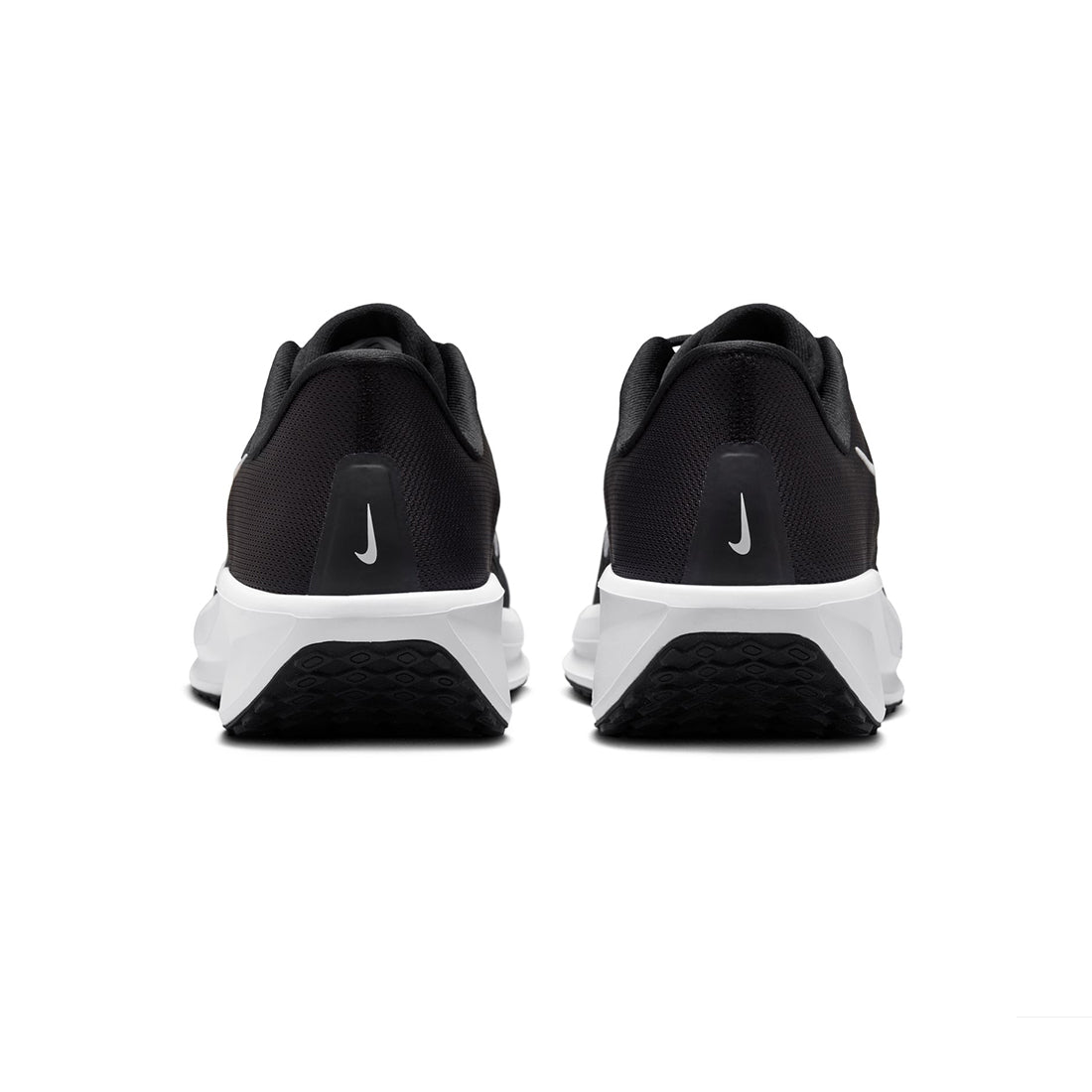 Nike Quest 6 Men's Road Running Shoes.