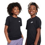 Nike Sportswear Round Neck Older Kids' T-Shirt Black