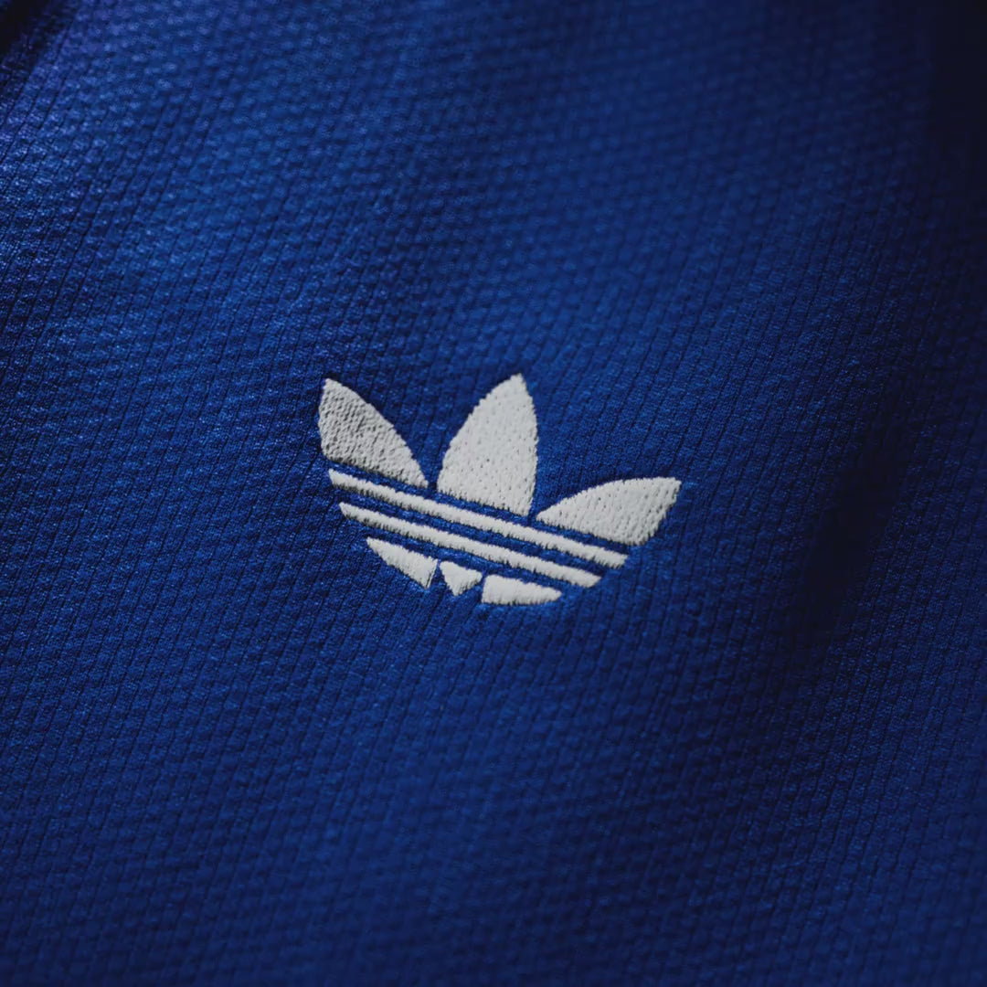 Close up video Manchester United Away Jersey